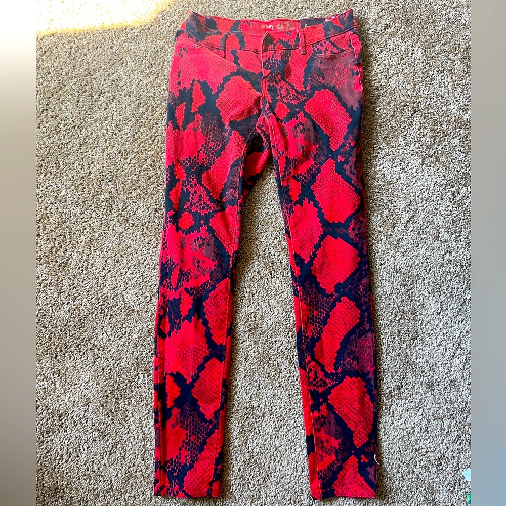 Princess Vera Wang snakeskin pants